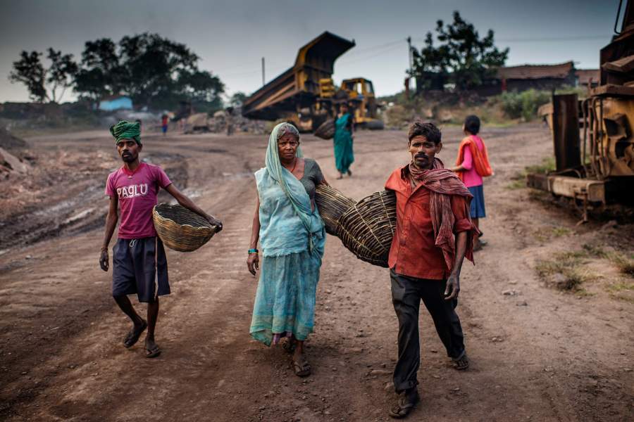 Добыча угля в поселке Джария (Индия)