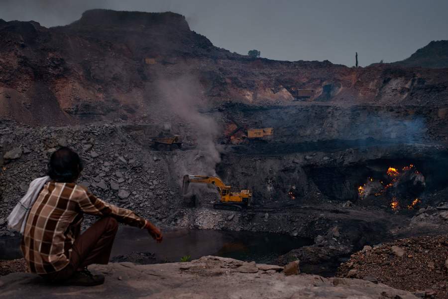 Добыча угля в поселке Джария (Индия)