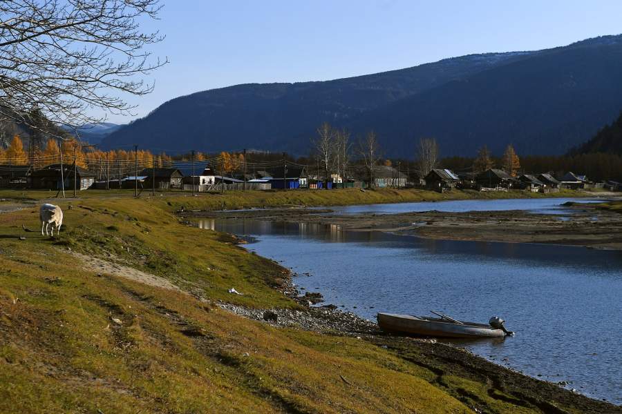 Село Алыгджер в Иркутской области