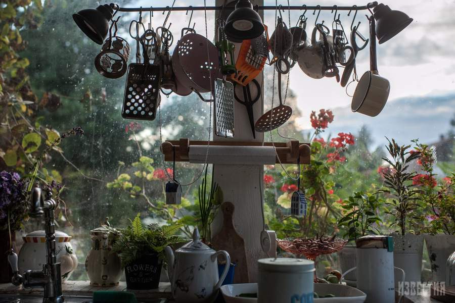 Художница Ольга Орлова-Холодкова