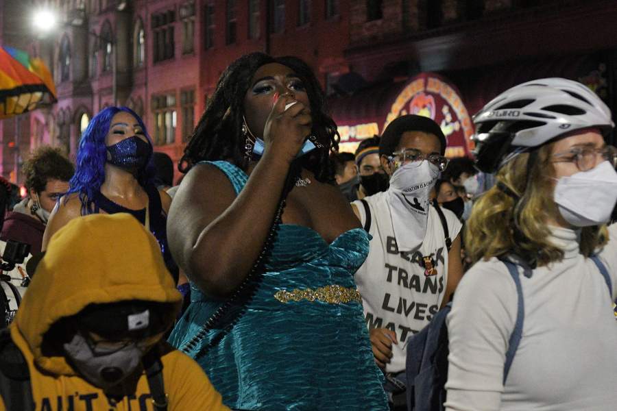 Участники акции протеста