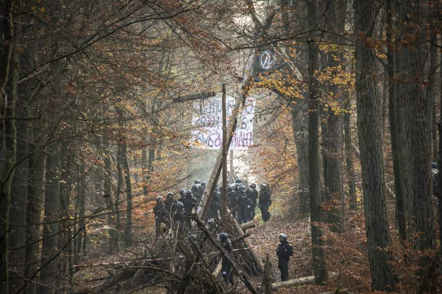 Полицейские