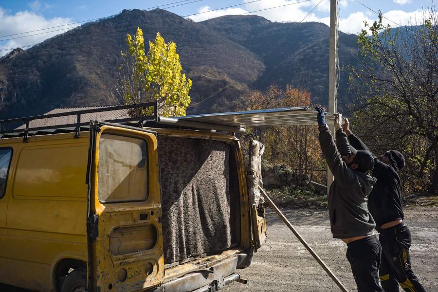 Сбор вещей в машину