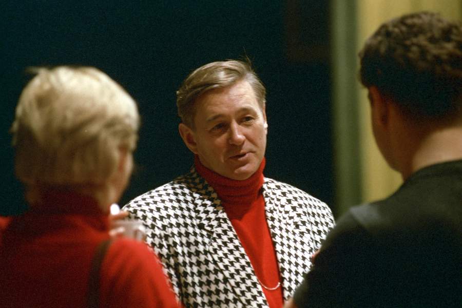 Театральный режиссер Роман Виктюк на репетиции спектакля "Полонез Огинского" по пьесе Николая Коляды