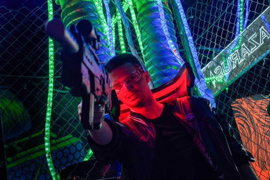 Косплеер на фестивале Cyberpunk