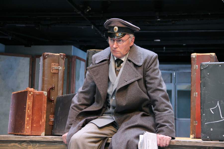 Актер Борис Плотников