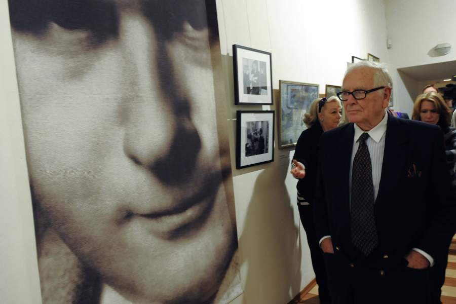 9 ноября 2009 года