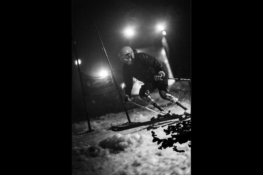 Когда есть возможность, то тренировки на горнолыжном курорте «Золотая Долина» продолжаются до глубокой ночи