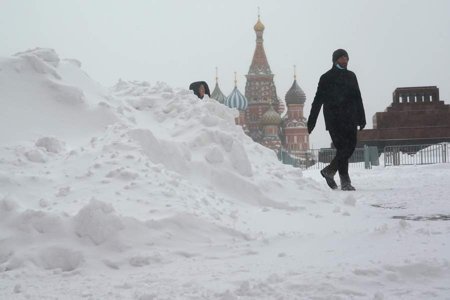 Заметает москву