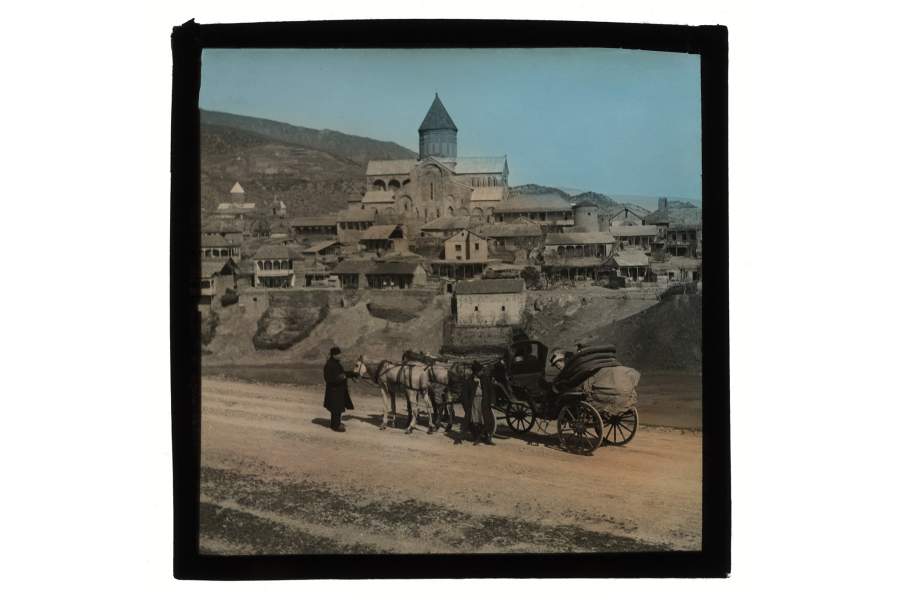 Общий вид на Мцхету из-за реки Куры