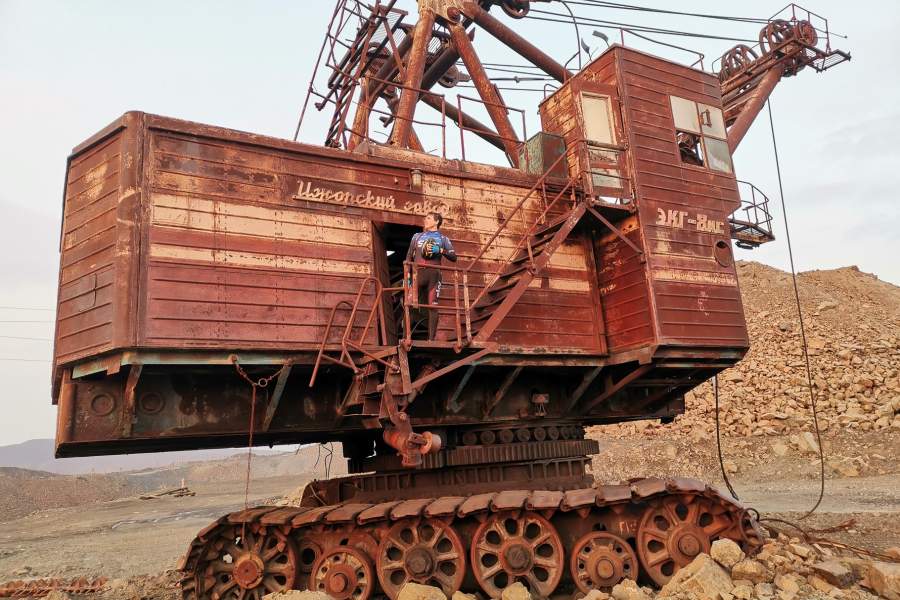 экскаватор