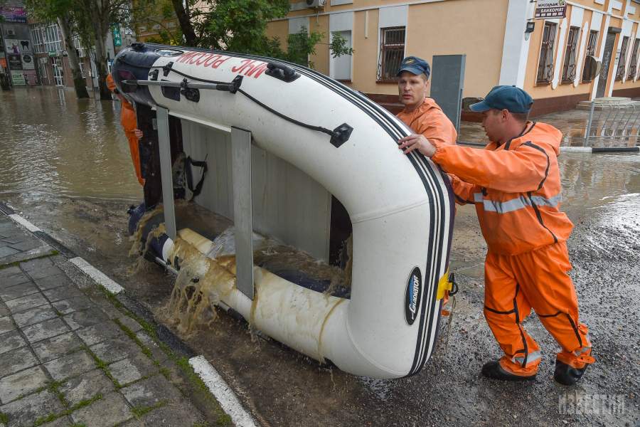 Керчь затопило
