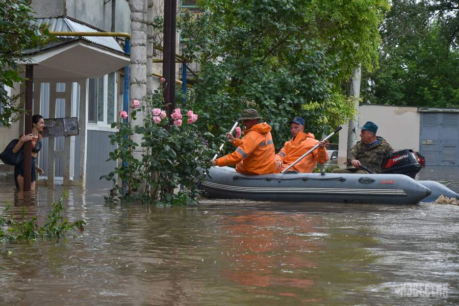 Керчь затопило
