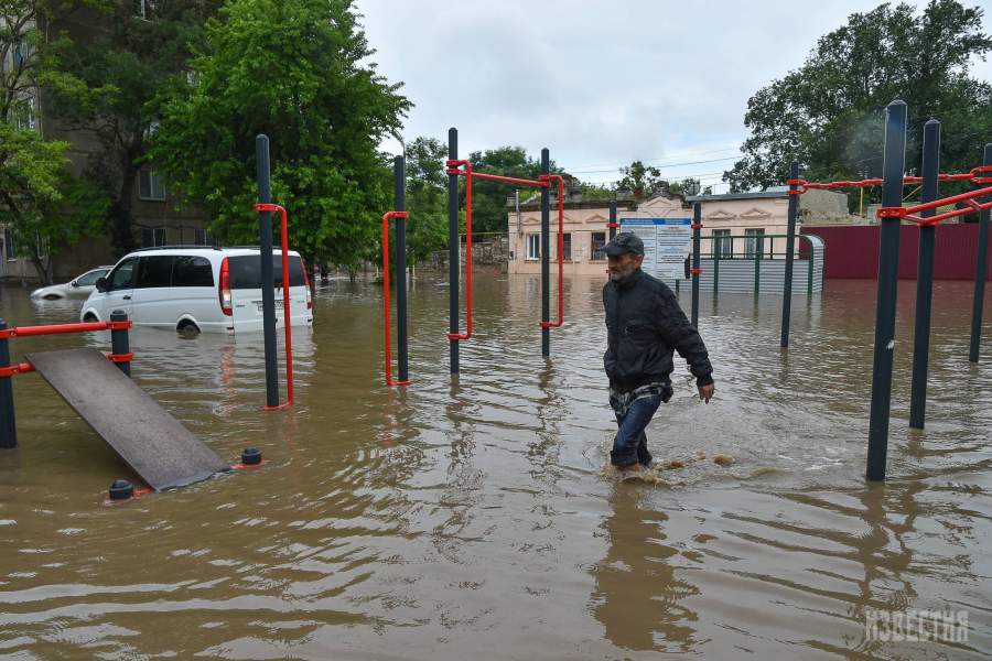 Керчь затопило