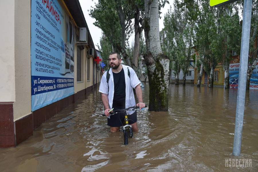 Керчь затопило