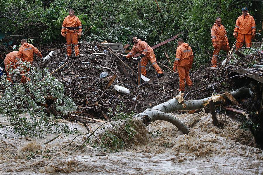 Последствия схода селя в Бахчисарайском районе