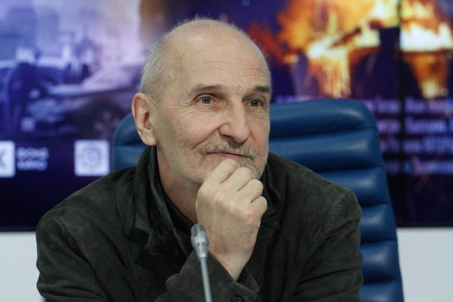 2015, пресс-конференция, посвященная выходу фильма «Иерей-сан. Исповедь самурая»