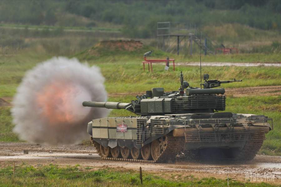 На огневой позиции Т-72Б3М