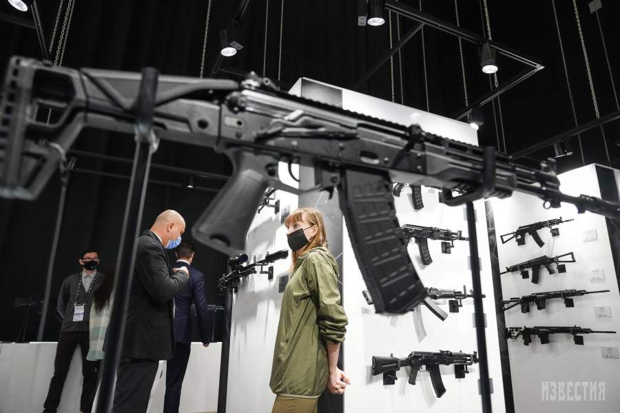 Новинка «Армии-2021»- вариант автомата АК-12 для спецназа