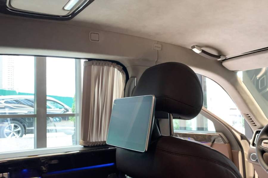 шоу-рум автомобилей Aurus