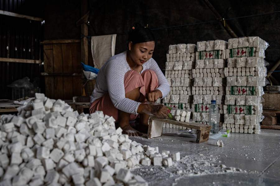 Добыча соли, Индонезия