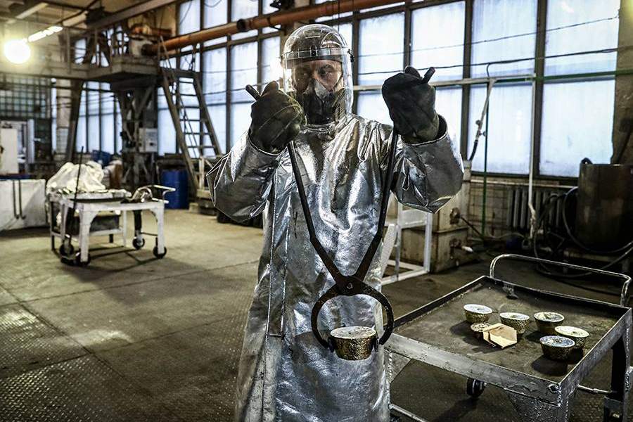 Производство золота на Щелковском заводе вторичных драгоценных металлов