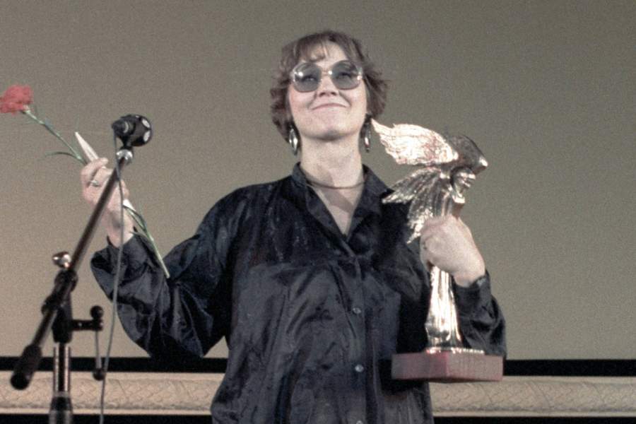 Заслуженная артистка РСФСР Нина Русланова на торжественной церемонии вручения профессиональных призов Союза кинематографистов СССР