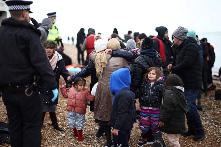 Лодка с беженцами затонула при попытке пересечь Ла-Манш