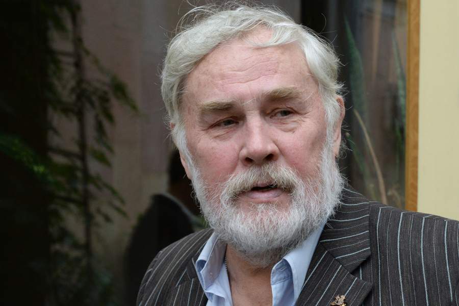 Валерий Хлевинский во время сбора труппы в Московском художественном театре (МХТ) имени А.П. Чехова