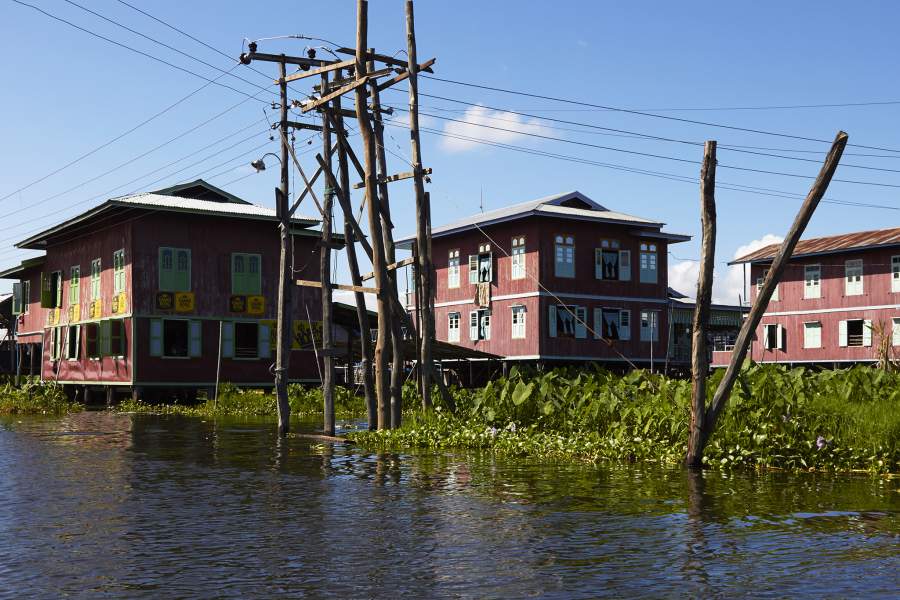 Жизнь на водах озера Инле