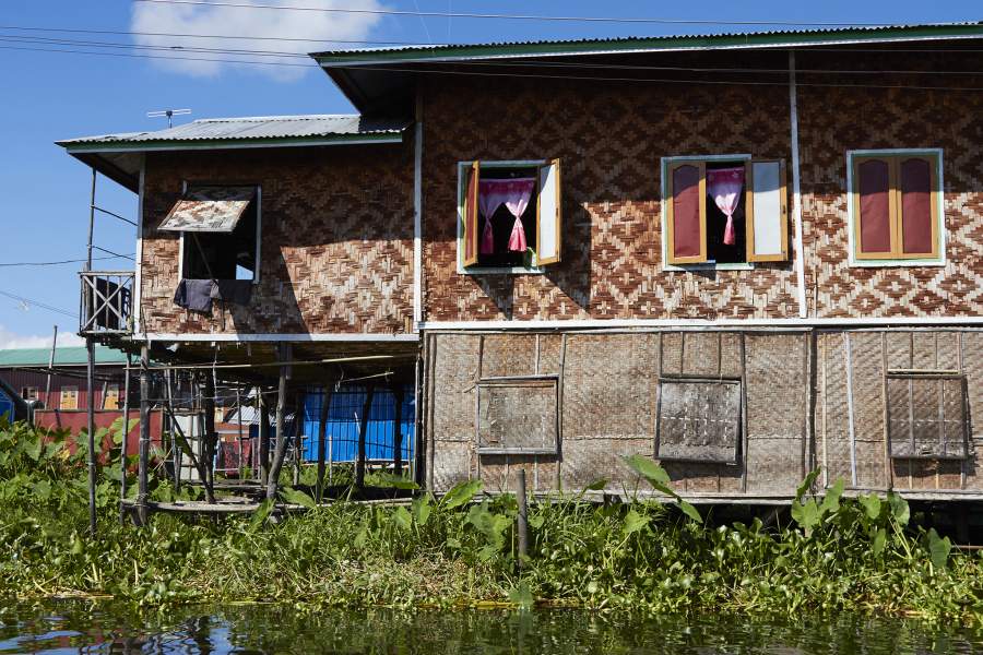 Жизнь на водах озера Инле