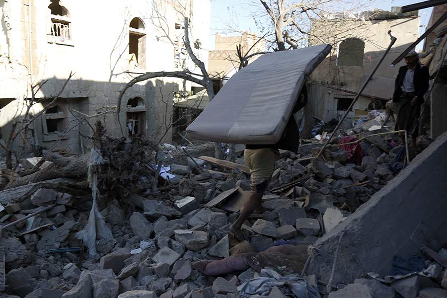 Арабская коалиция нанесла авиаудары по столице Йемена