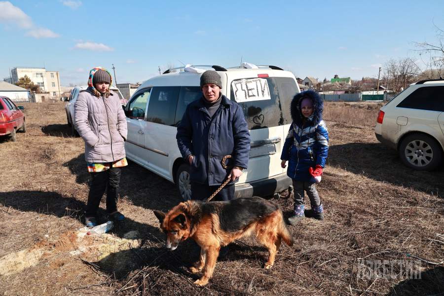 Палаточный лагерь беженцев в районе Старобельска