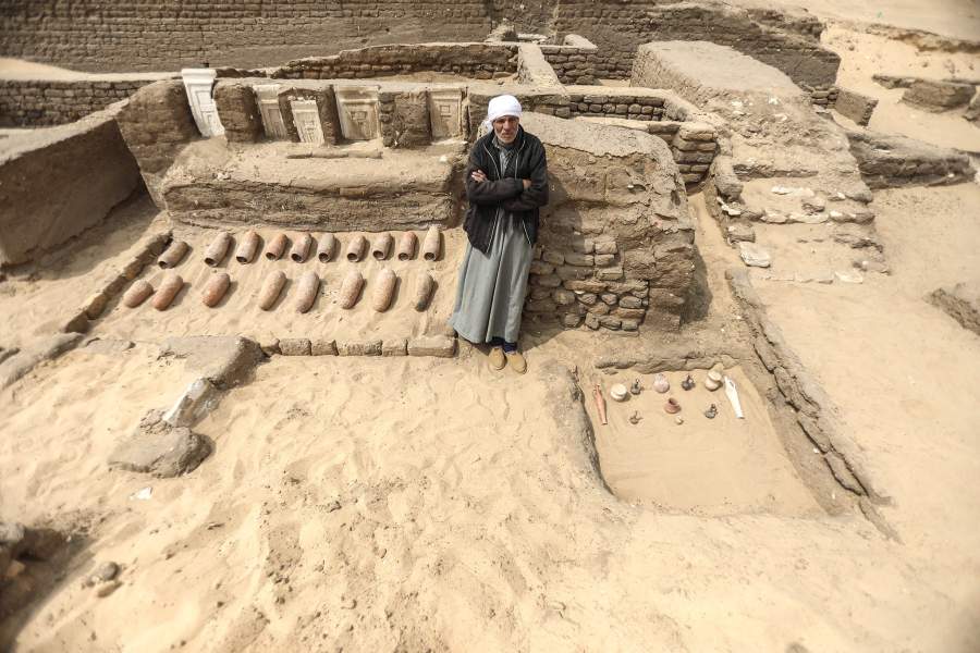 Египтологи нашли пять древних гробниц времен Древнего царства в Саккарском некрополе