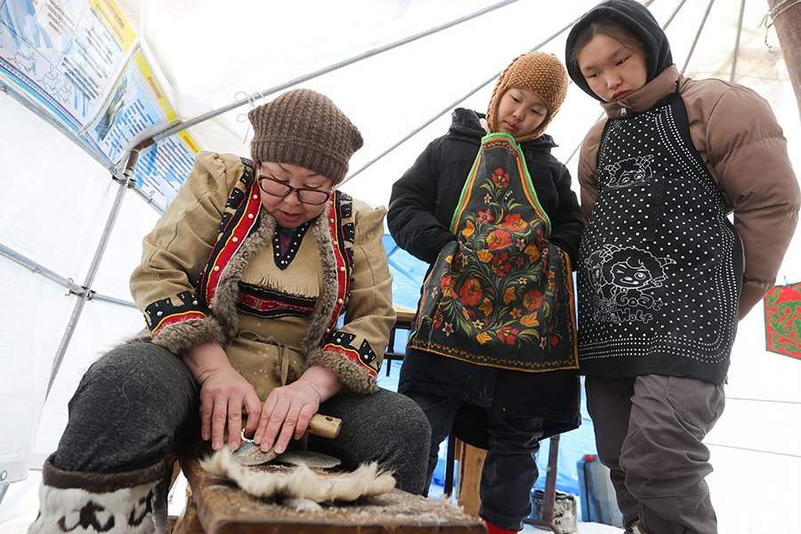 Сезонная кочевая школа «Мэрлэнкэ» в Якутии