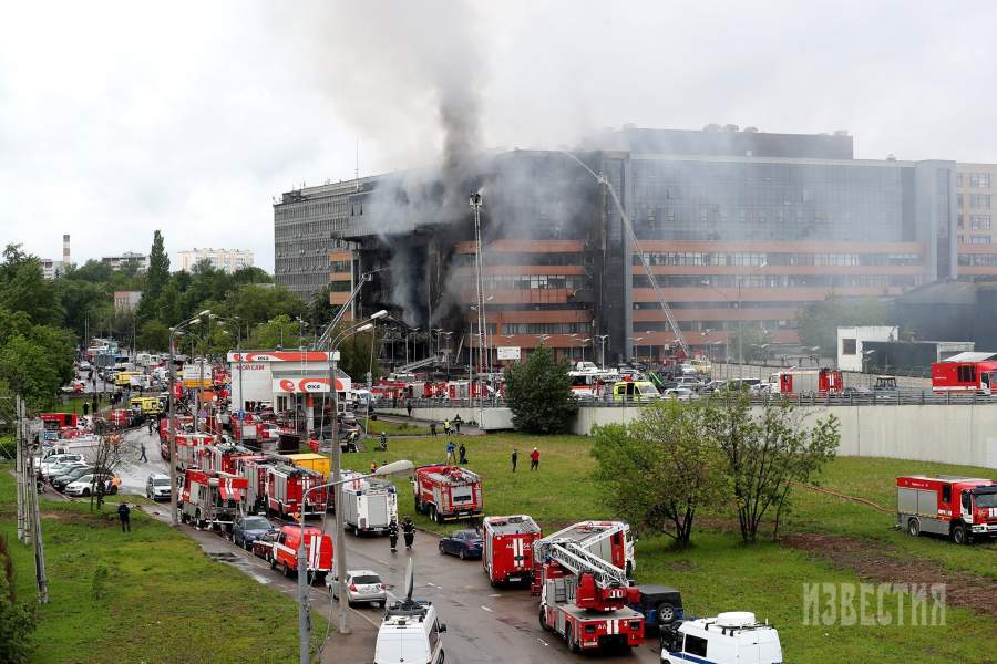 Пожар в бизнес-центре «Гранд Сетунь Плаза» 