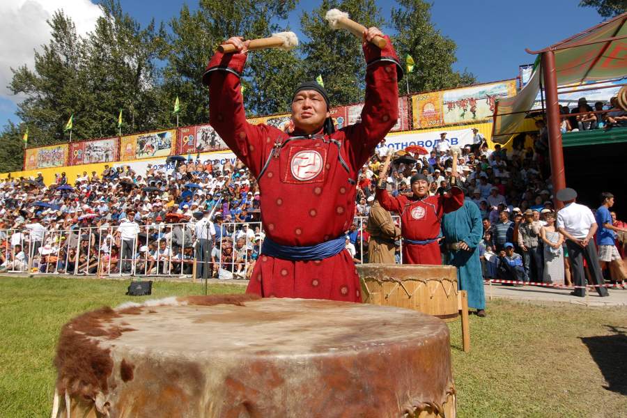 Традиционная тувинская борьба Хуреш