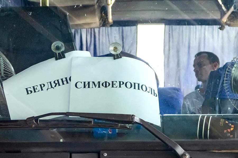 Открытие автобусного сообщения между Крымом, Херсонской и Запорожской областями