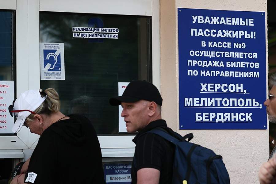 Открытие автобусного сообщения между Крымом, Херсонской и Запорожской областями