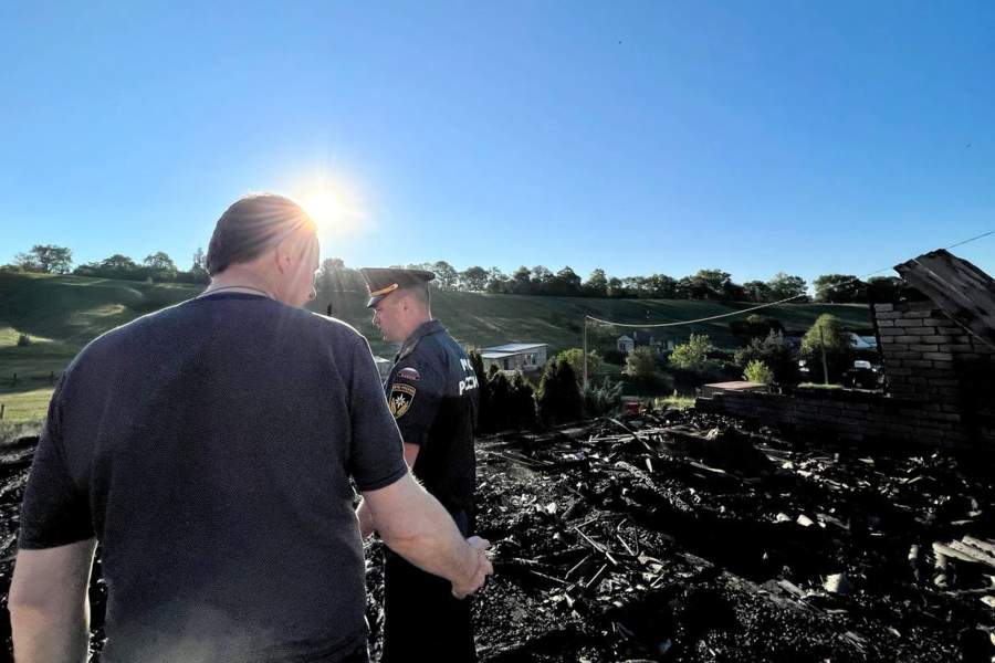 Поврежденные жилые дома в Белгороде