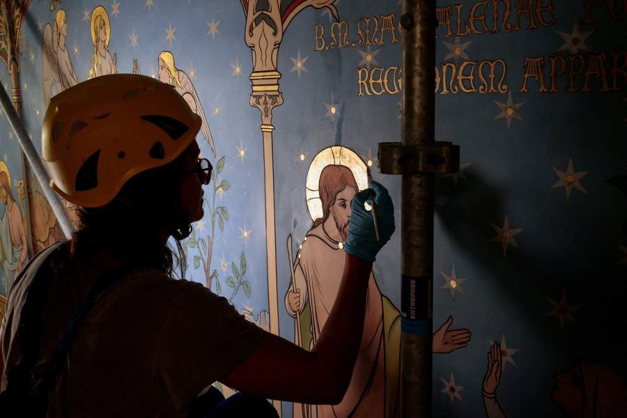 Как восстанавливают Нотр-Дам