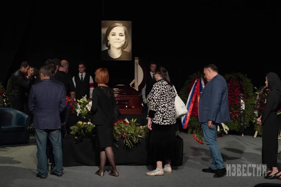 Прощание с Дарьей Дугиной