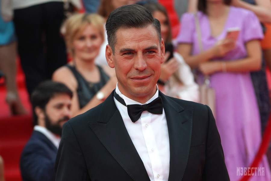 Актер Дмитрий Дюжев на церемонии открытия 44-го Московского международного кинофестиваля