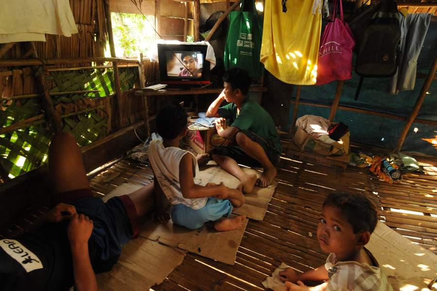 Как живут маньяны с острова Миндоро