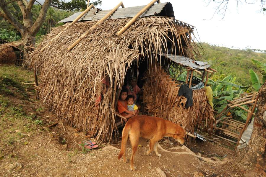 Как живут маньяны с острова Миндоро