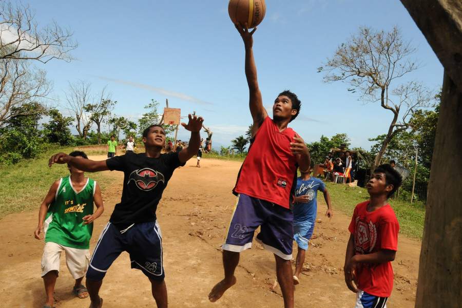 Как живут маньяны с острова Миндоро