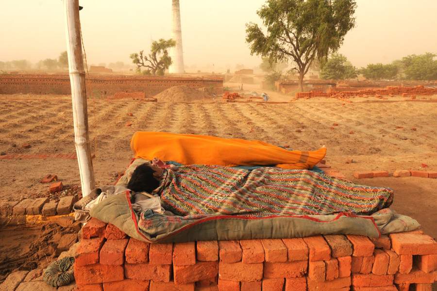Индийский кирпичный завод в пустыне Тар