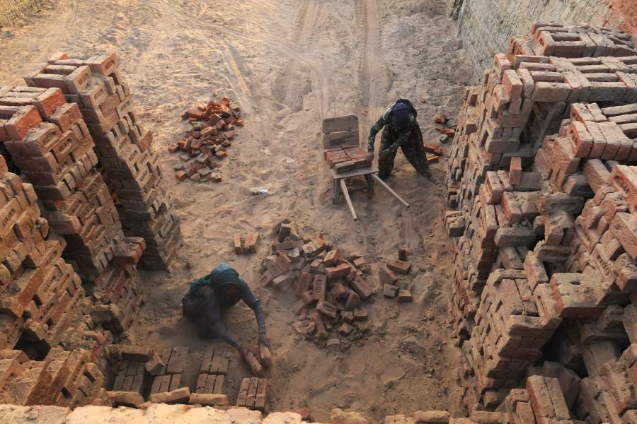 Индийский кирпичный завод в пустыне Тар