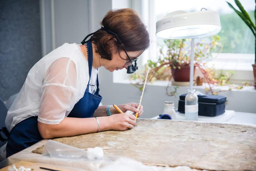 Работа реставраторов Эрмитажа