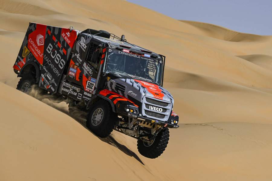 Нидерландец Янус ван Кастерен победил в ралли впервые — в классе грузовых машин